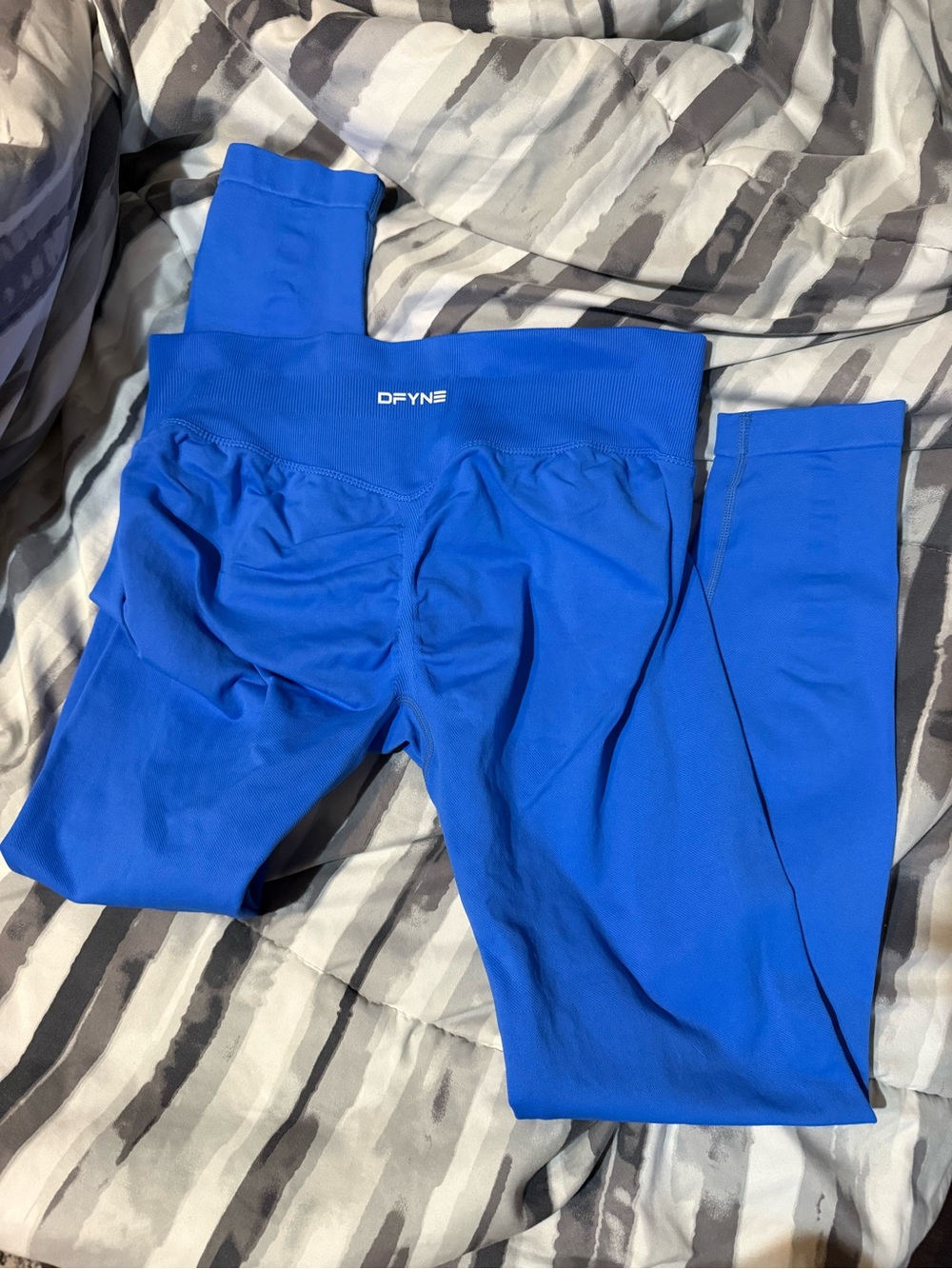 Dfyne impact leggings